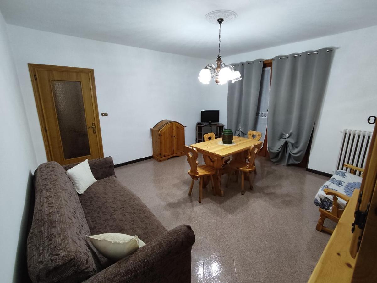 Casa Vacanza Il Corbetto Di Michela & Matteo Locana Εξωτερικό φωτογραφία